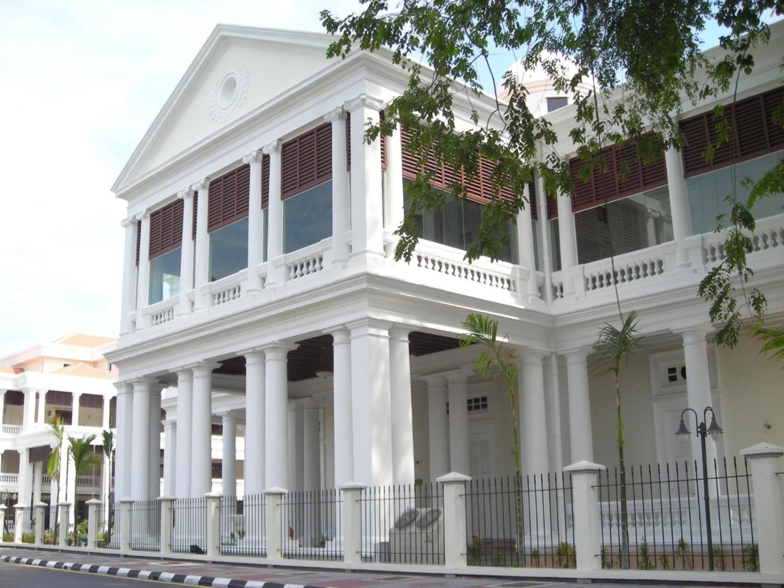 The Georgetown Green Gates Luaran gambar